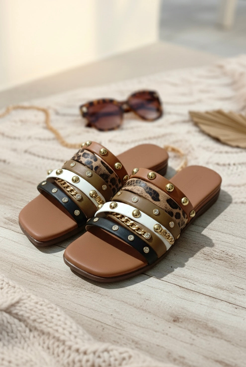 STUDDED SLIPPERS WF-01