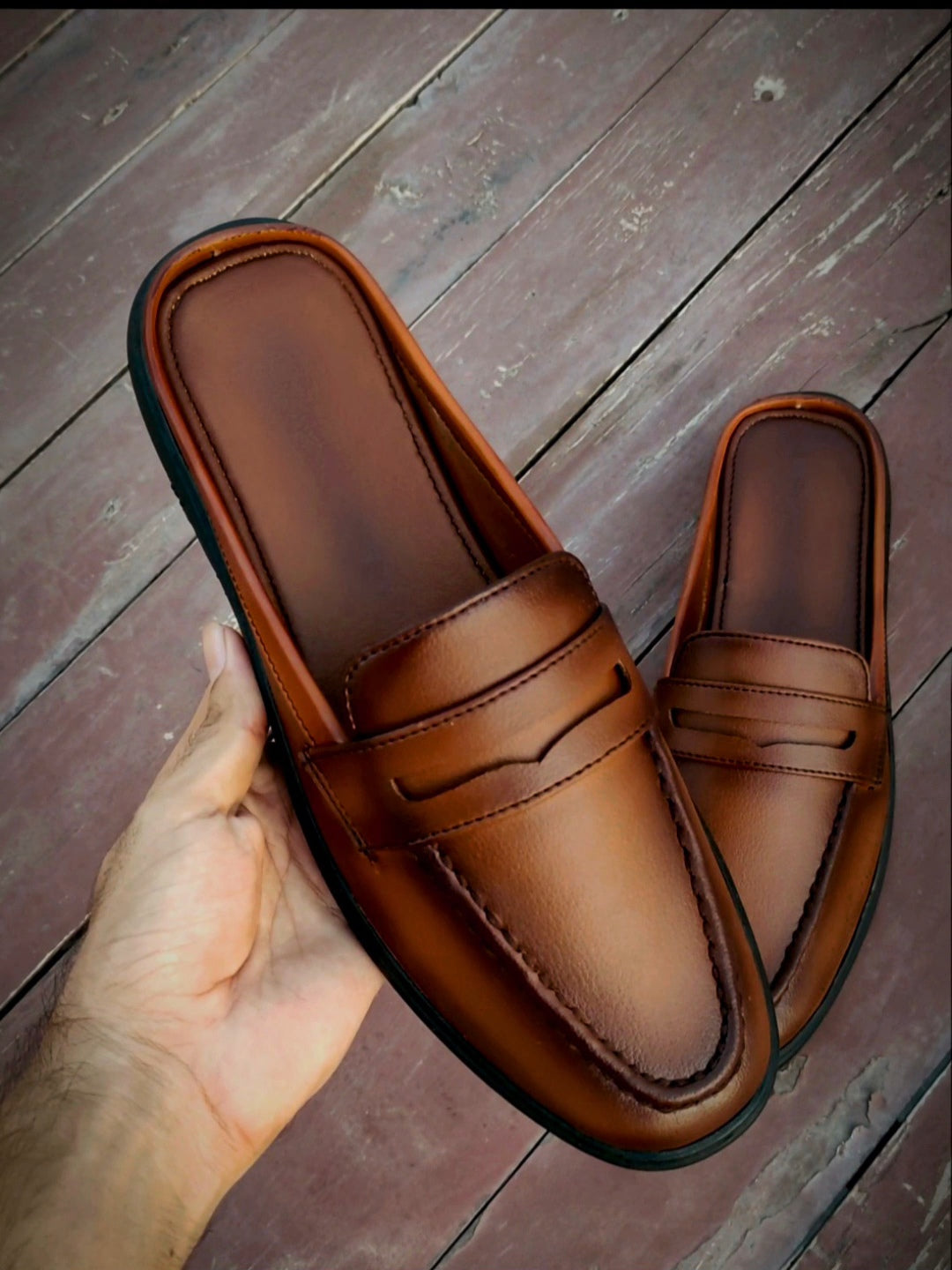 100% LEATHER HANDMADE MULE |  MEDICATED