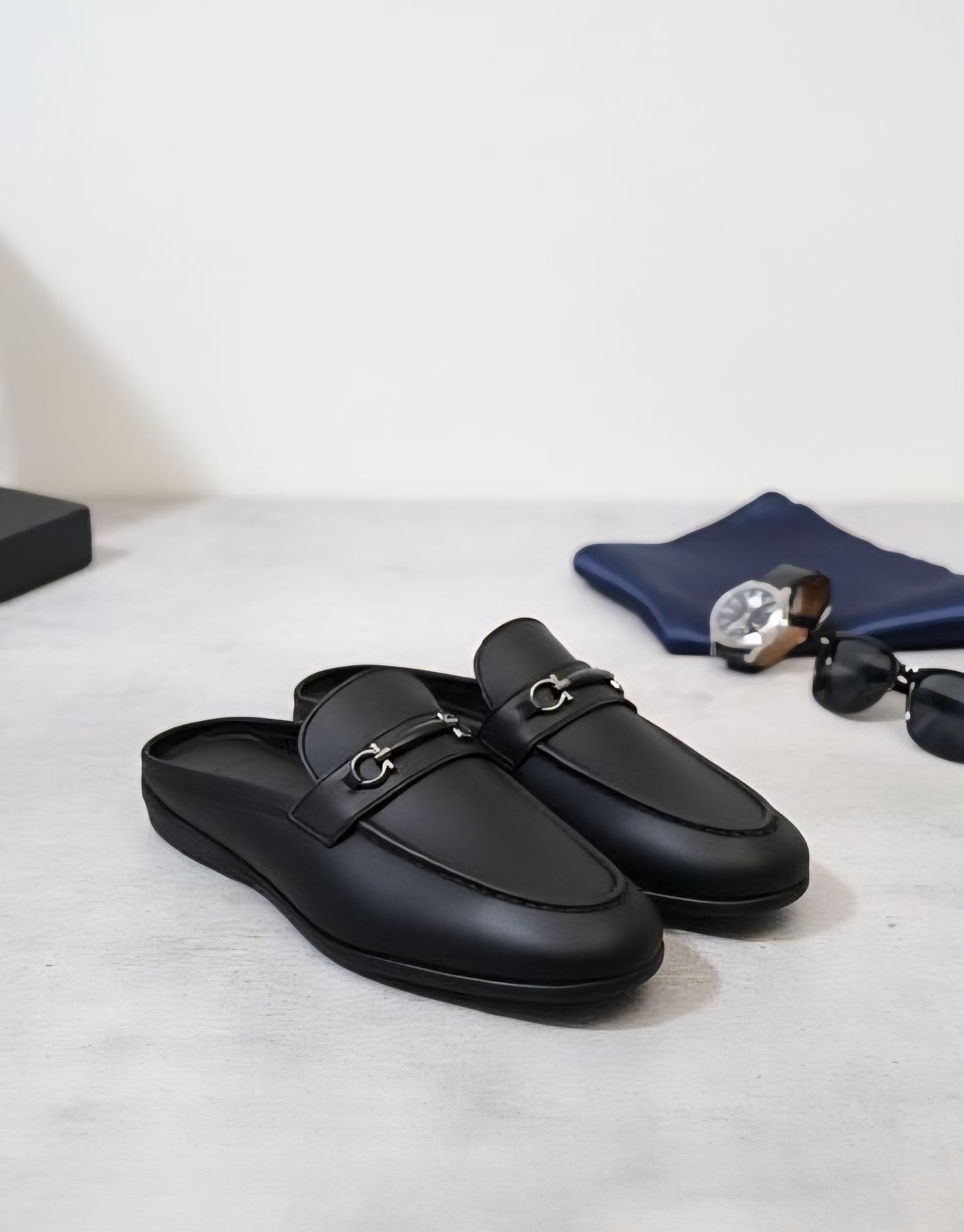 MIB PURE BLACK LEATHER MEDICATED HANDMADE MULE